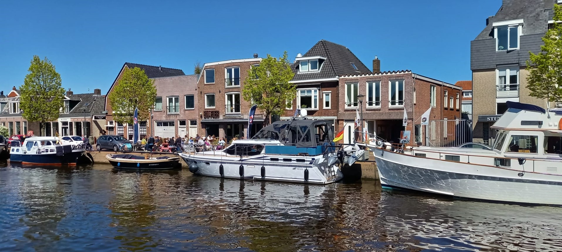 1e Oosterkade 26 29april23 vanaf Jousterkade voor brug-De Kroon