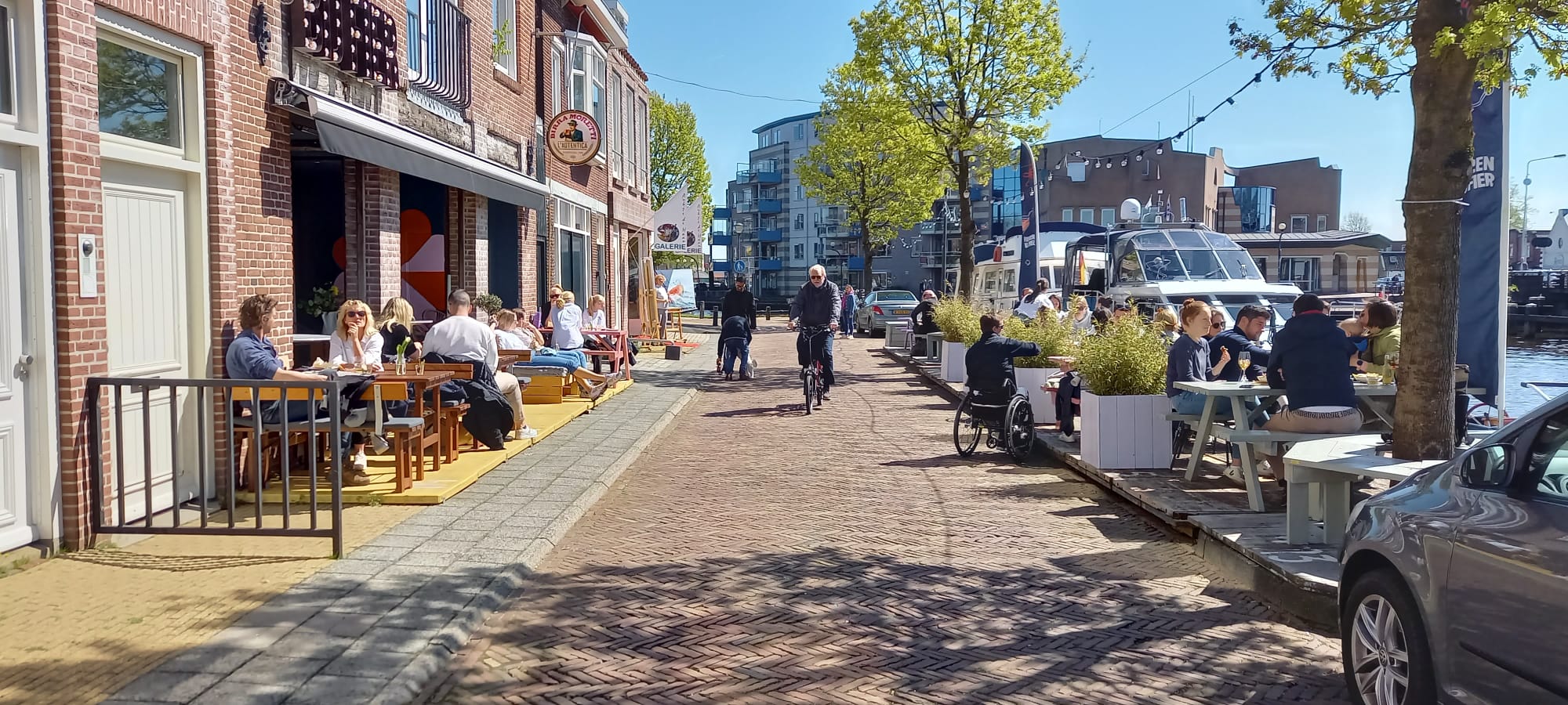 1e Oosterkade vanuit westelijke richting 29 april '23